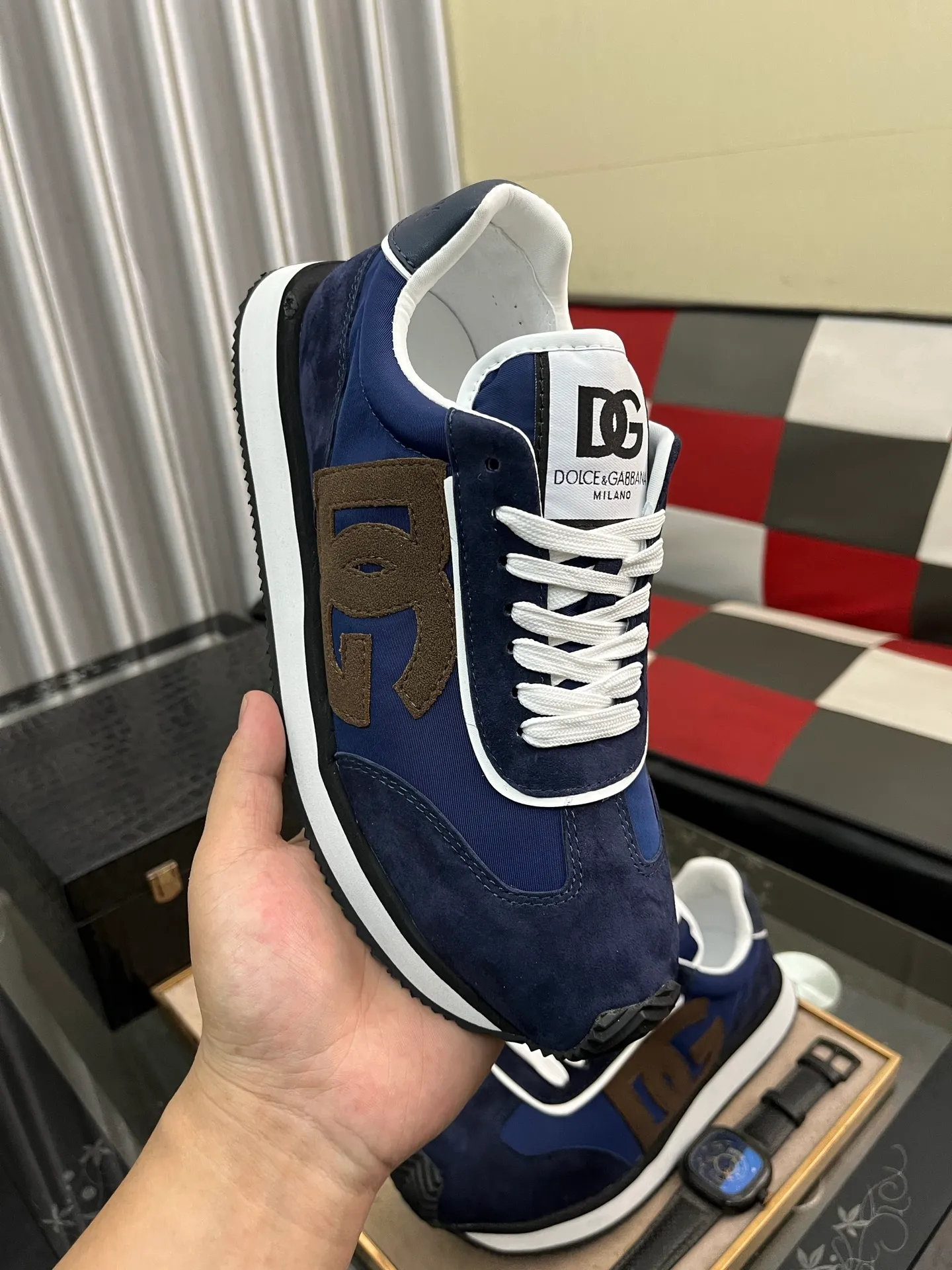 Men's shoes💰458⌚️⌚️New Dolce & Gabbana/top original DG heavy industry series, new casual fashion shoes👟Simple and elegant style, fashionable and exclusive👑Fashionable and generous. Upper: Original first-layer calfskin, comfortable sheepskin lining. Original special electroplated combination outsole, exquisite and luxurious, super A level! Compared with the genuine product at the counter, the version is no worse at all💕Size: 35-46
